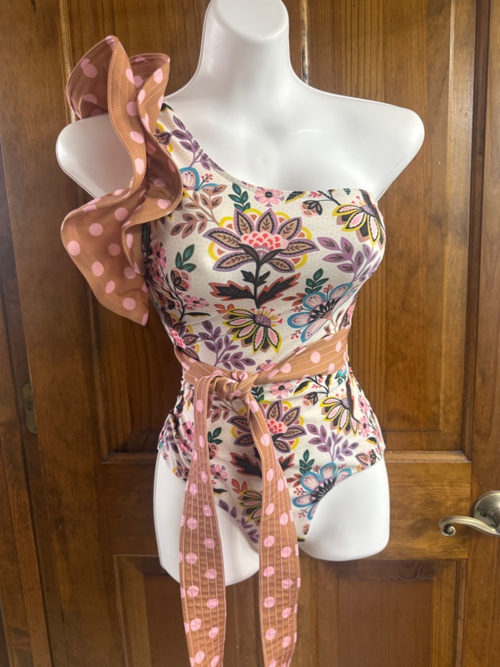 One-Shoulder Floral Ruffle One-Piece Swimsuit in Pink and Peach